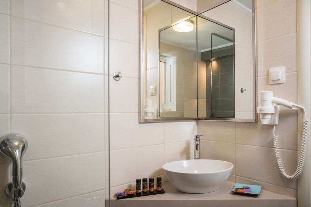 Studio with Garden view