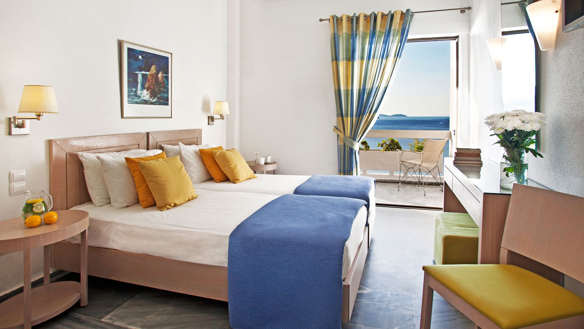 Standard 3rd Floor Double or Twin Room with Sea View