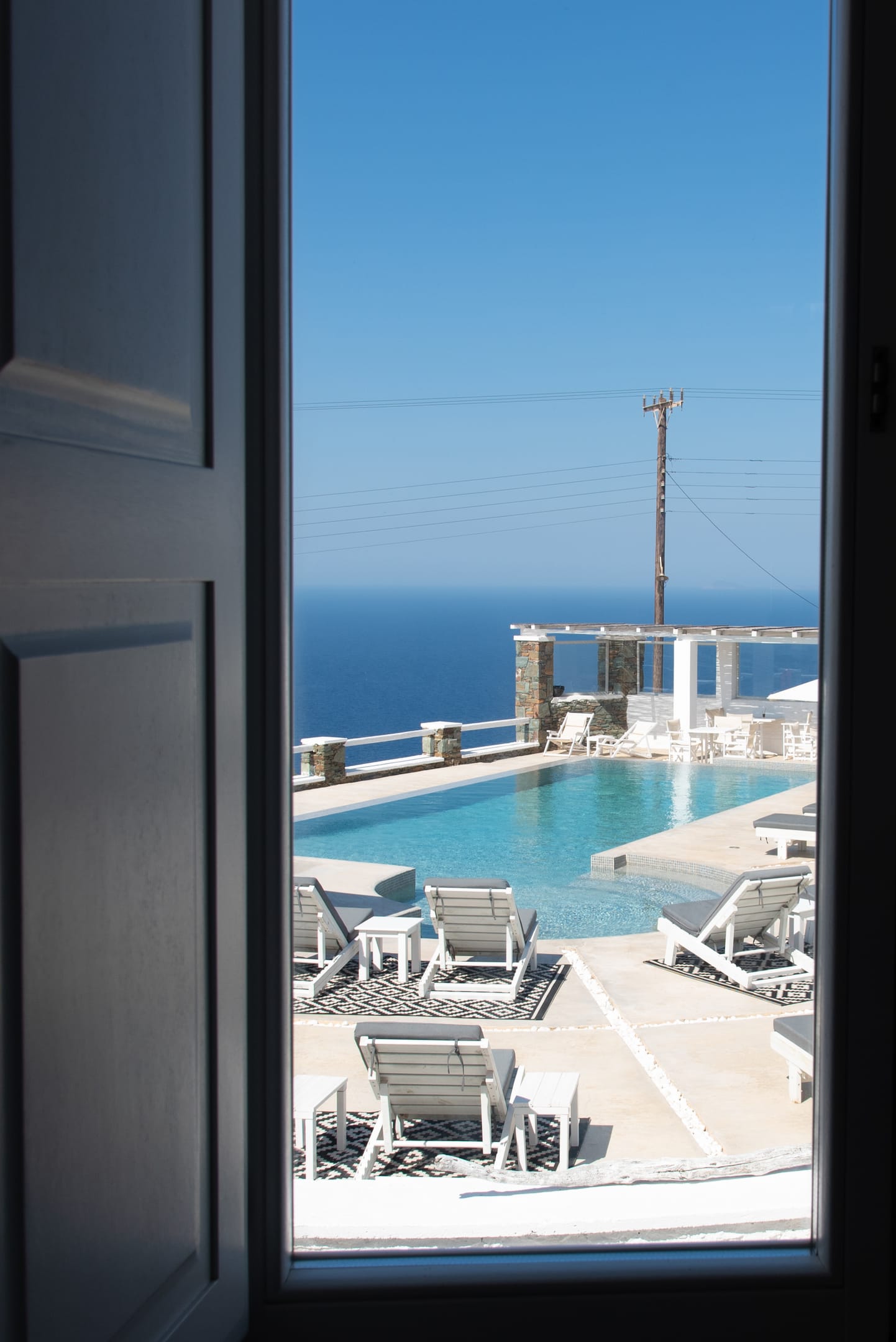 Open-Plan Villa Split Level