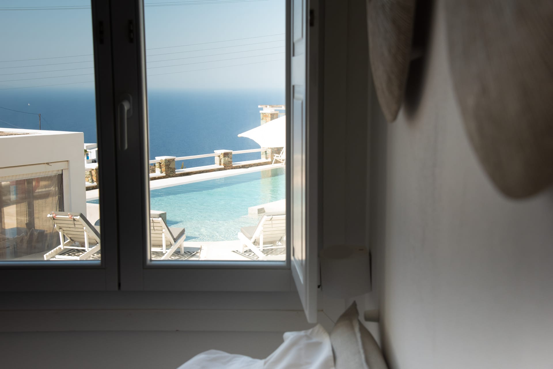 Open-Plan Villa Split Level