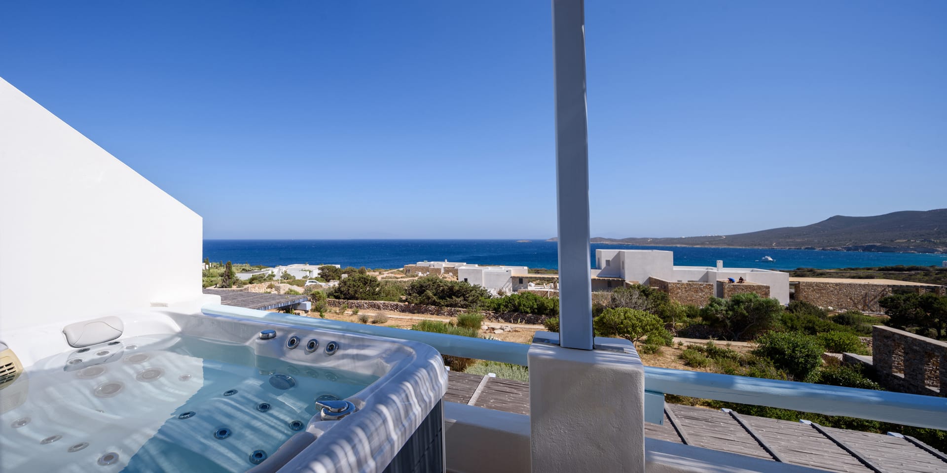 Deluxe Villa Althea with Hot Tub