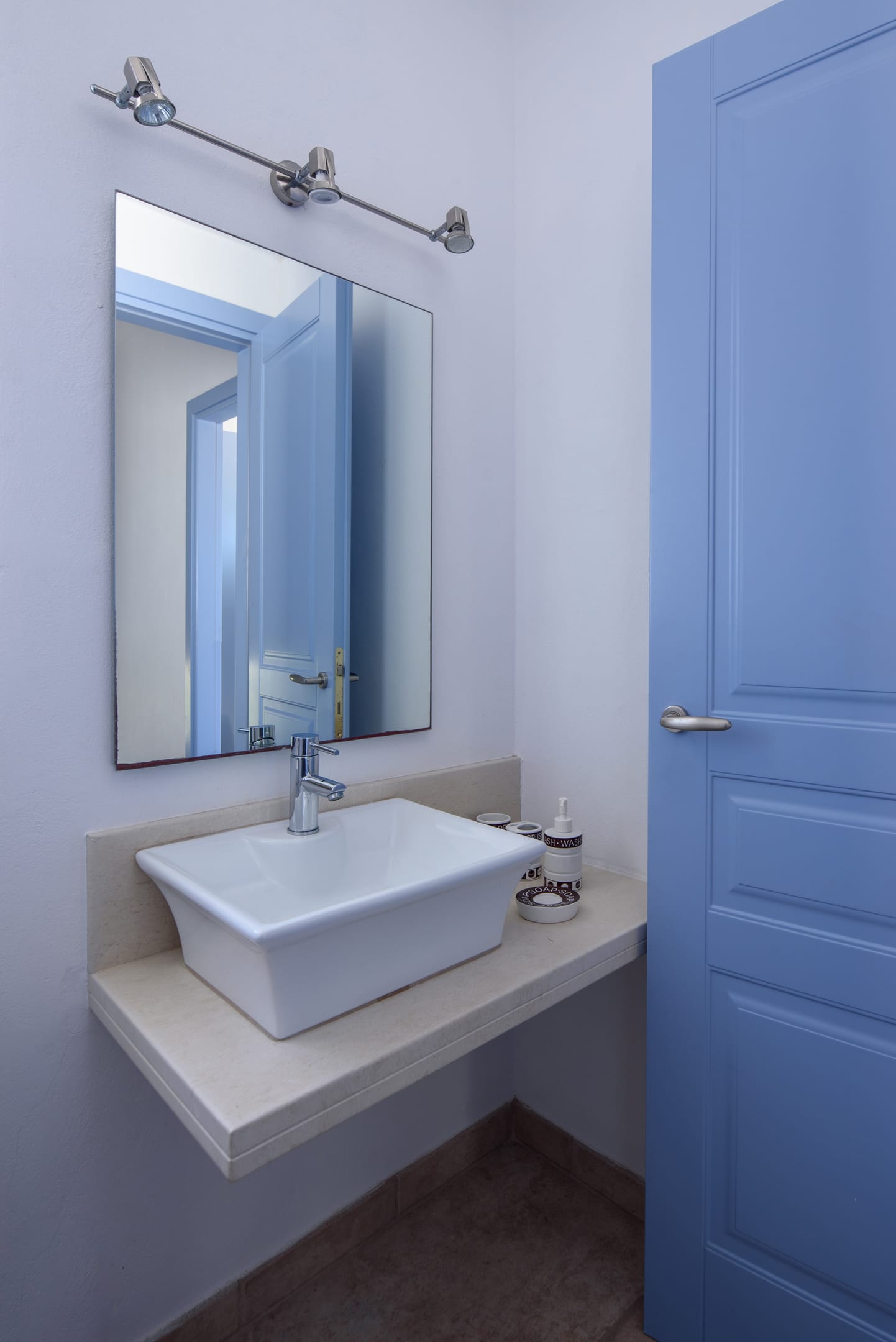 Deluxe Villa Althea with Hot Tub