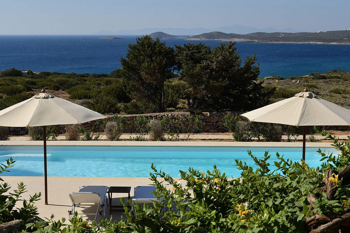 Five Bedroom Villa Niovi