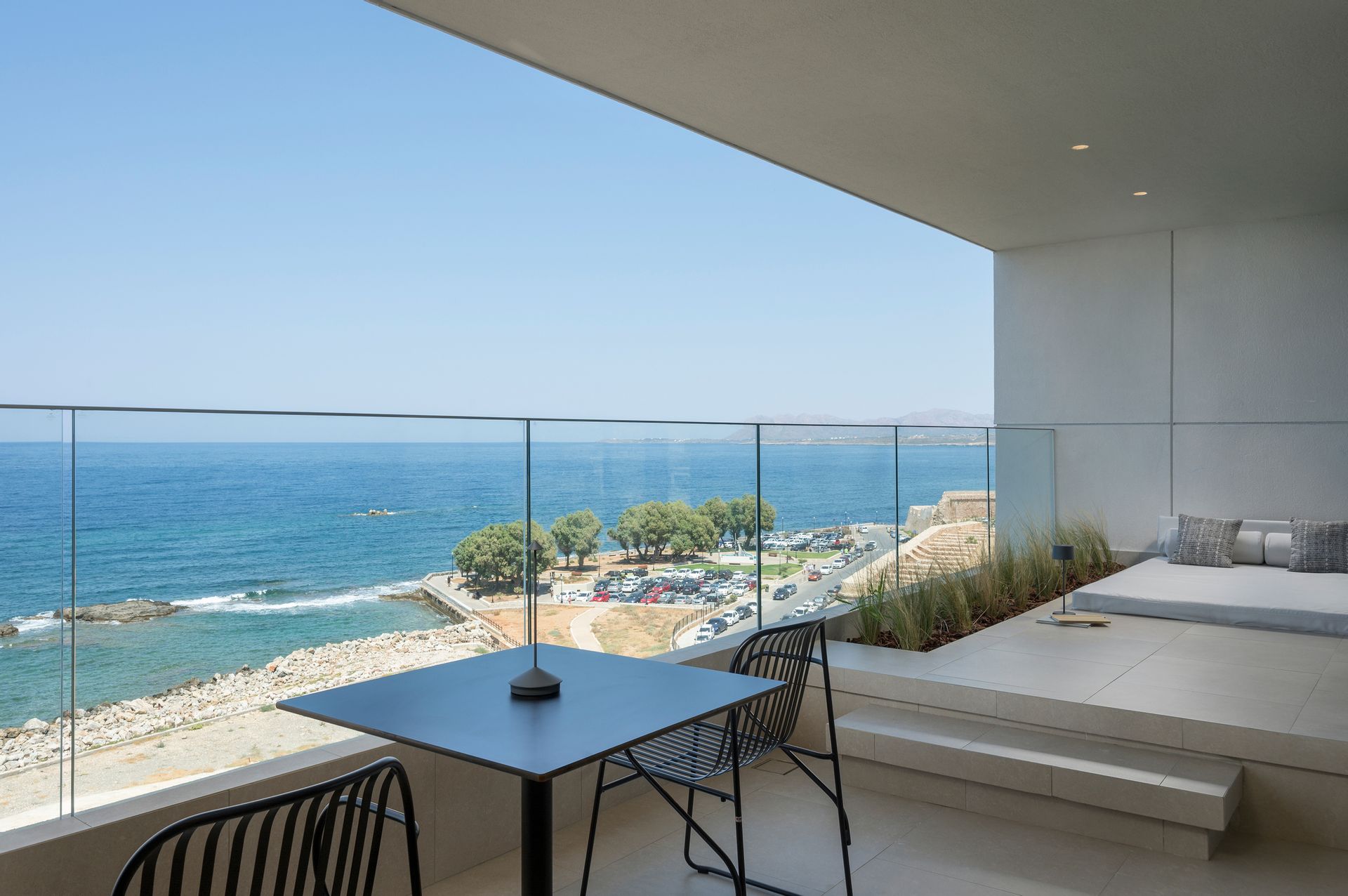 Executive Suite Sea View