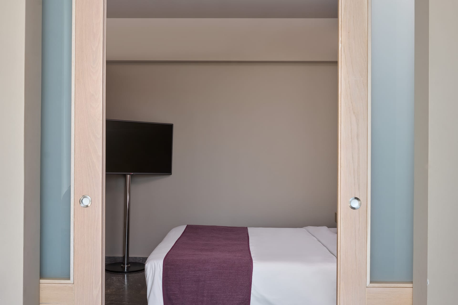 Superior Family Room Sliding Doors Inland View