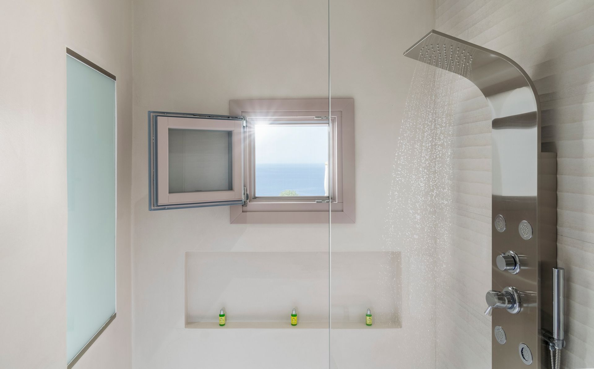 Deluxe Suite Sea View | 42m2