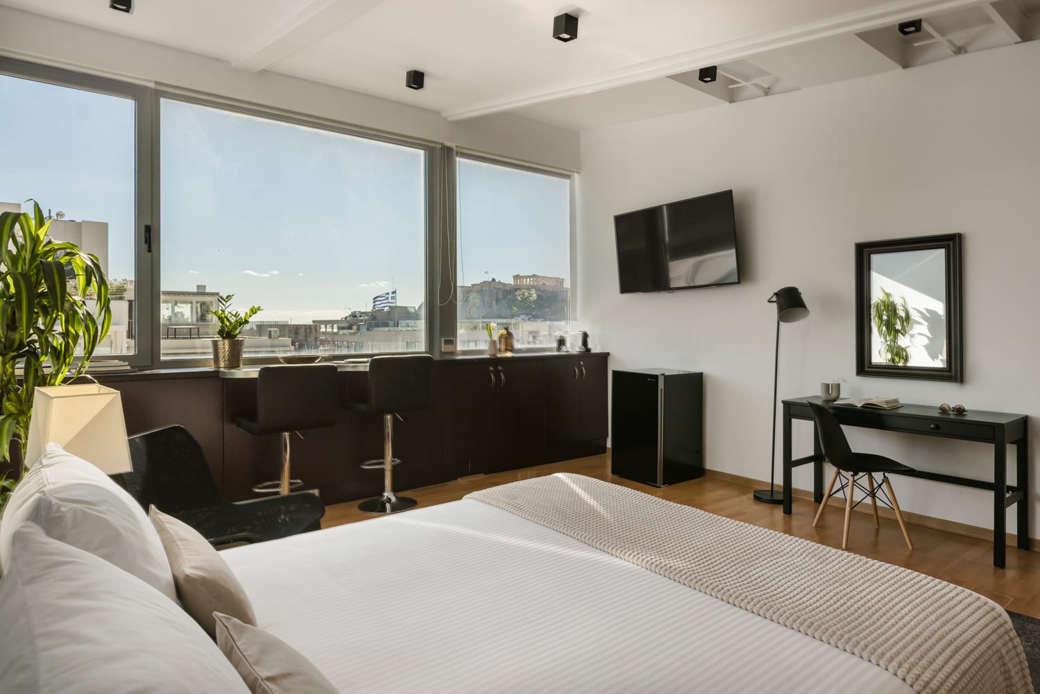Acropolis Suite