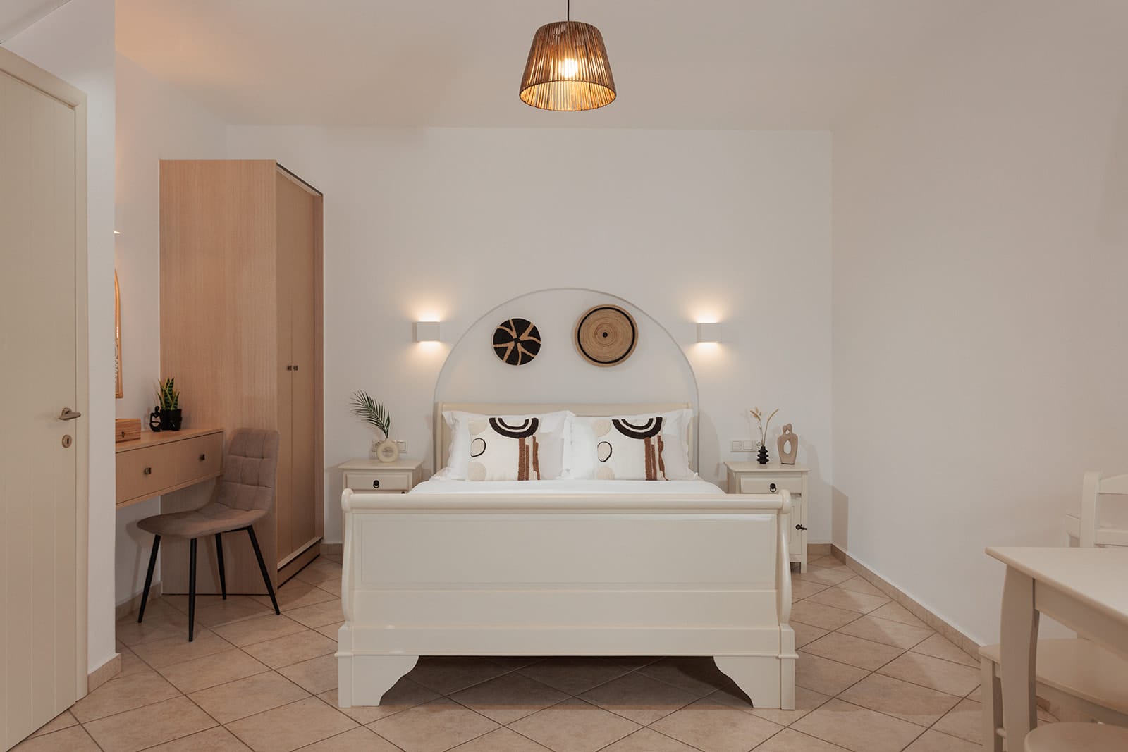 Queen Room with Pool view