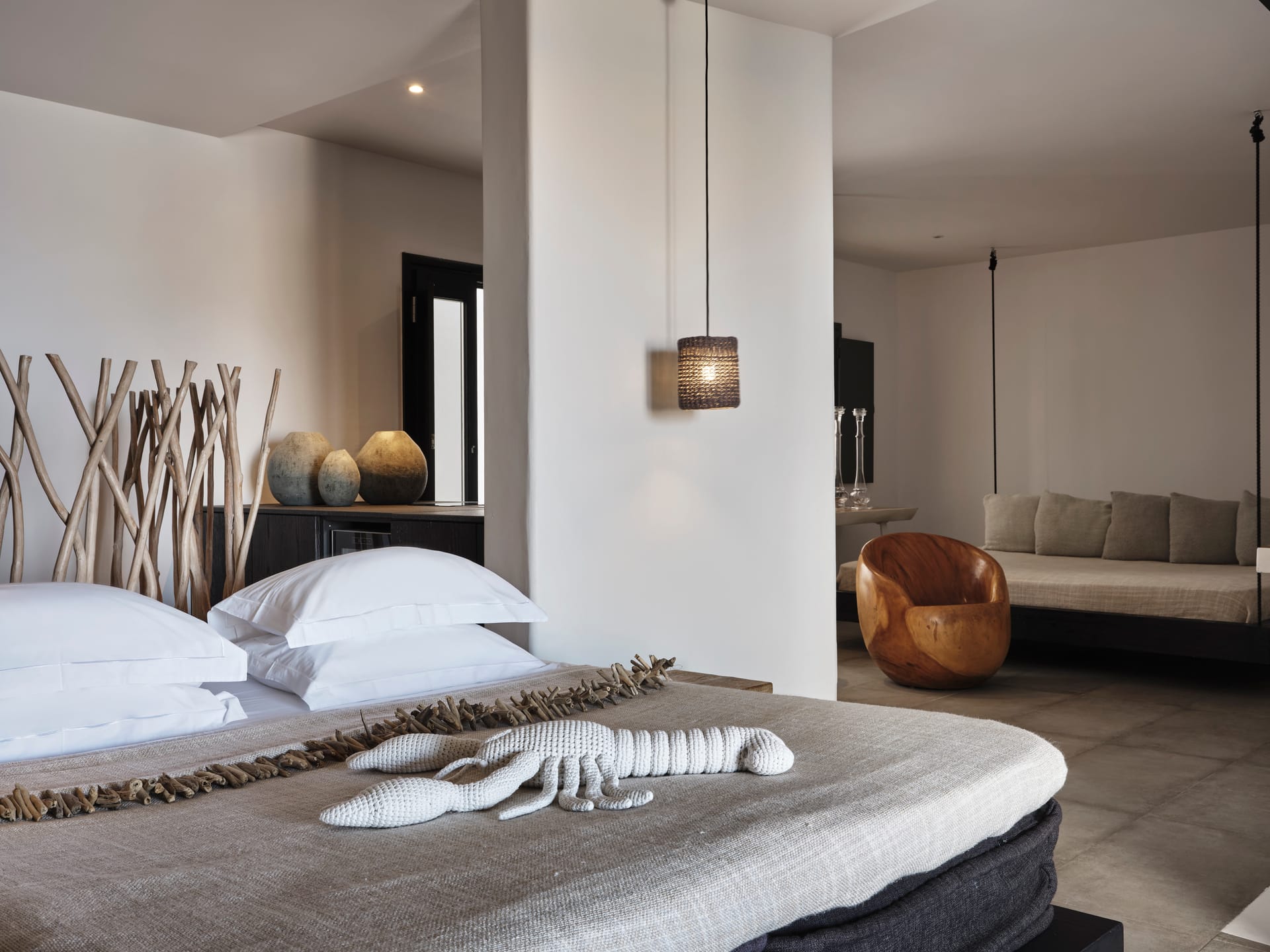 GRAND MAJESTIC Retreat Suite with Outdoor Jacuzzi