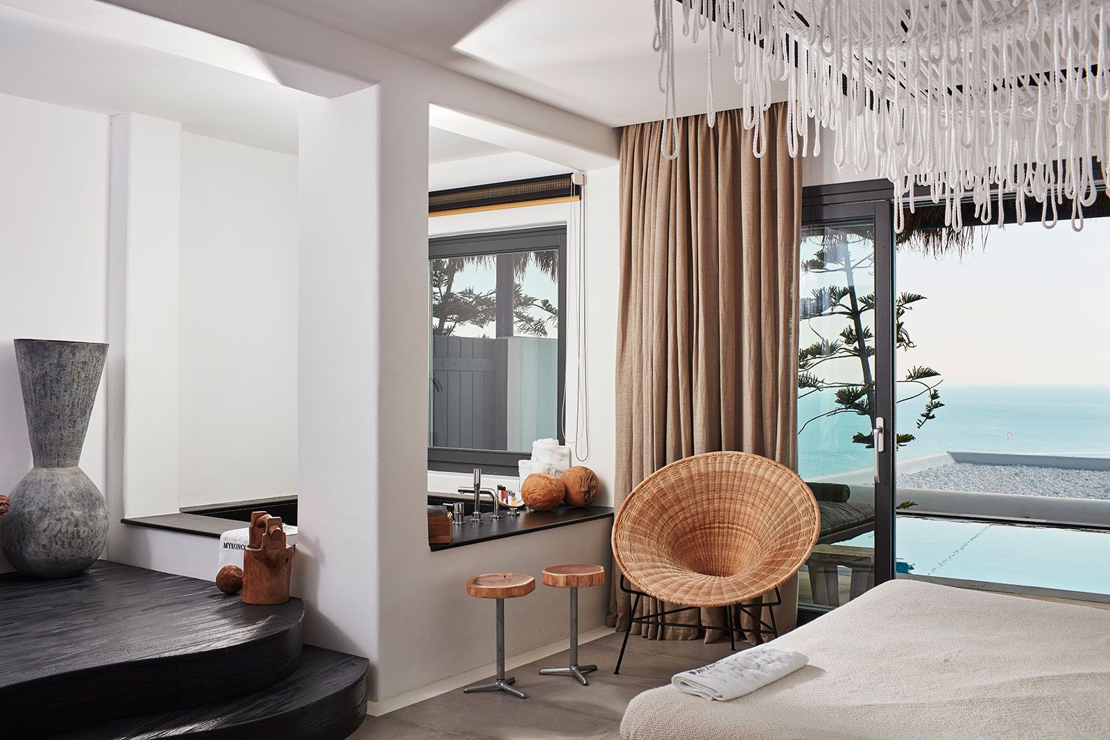 GRAND MAJESTIC Retreat Suite with Private Pool 