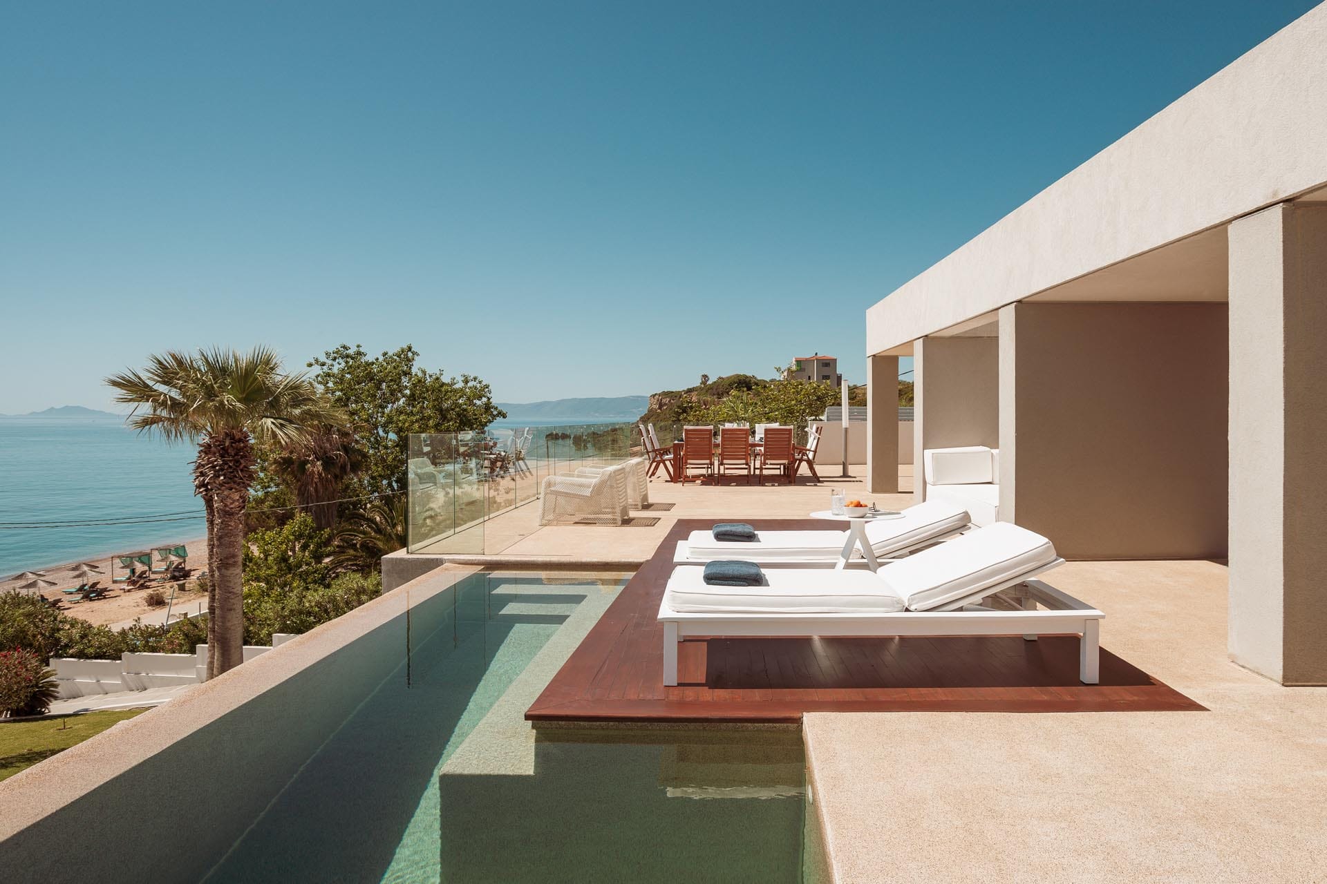 Exclusive Skala Beach Villa