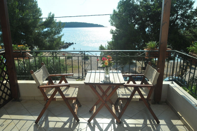 Studio with sea view first floor # 5