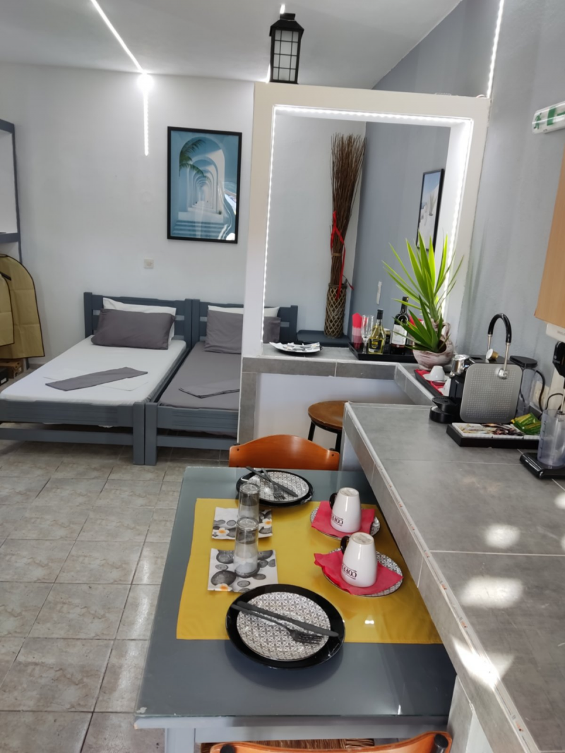 No 4 Petite Economic Studio for 4 Pers. on two floors  # Nr 4