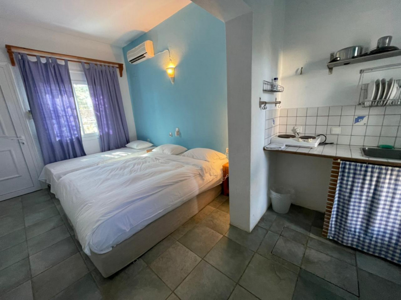 Studio with balcony and kitchinette on the ground floor #Nr5