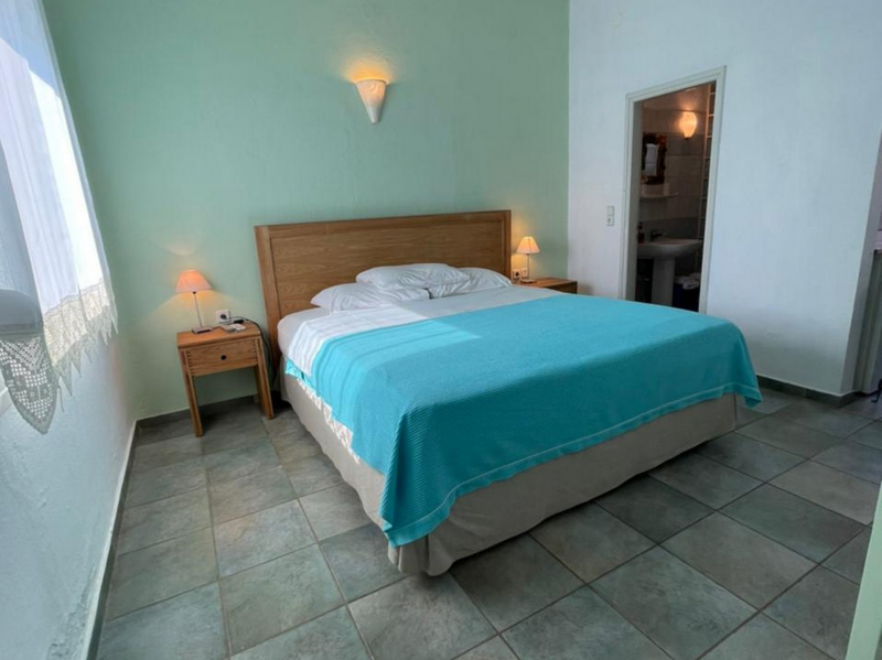 Studio with balcony and kitchinette on the first floor #Nr8