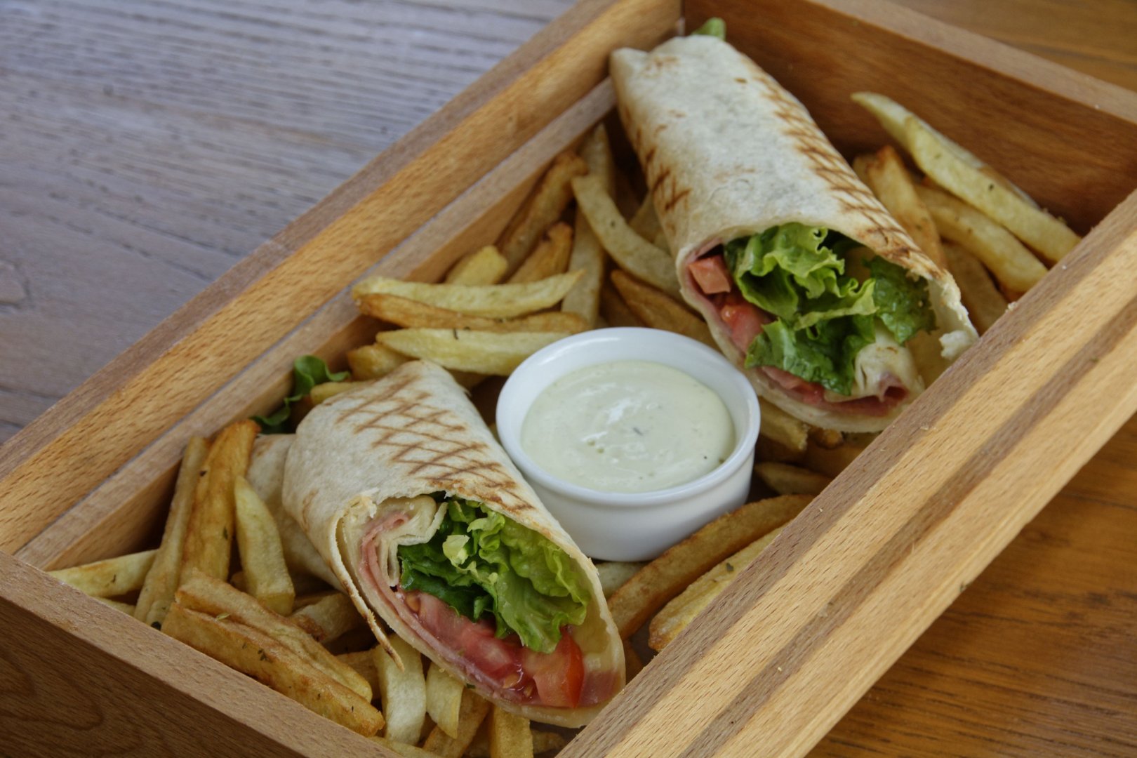 Enalion Hotel Restaurant